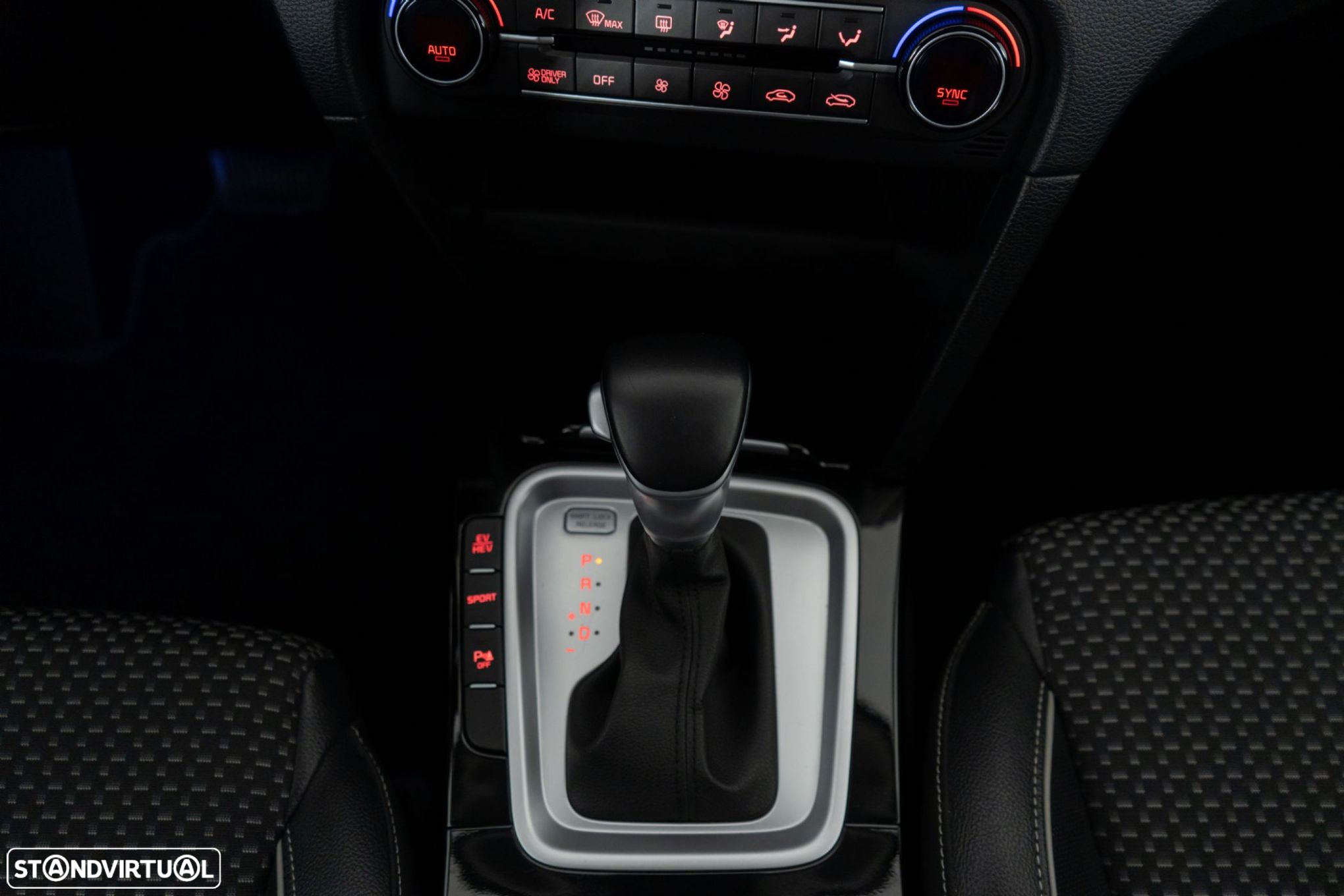 Kia XCeed 1.6 GDi PHEV Drive - 28