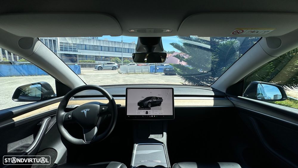 Tesla Model Y Long Range Tração Integral - 26