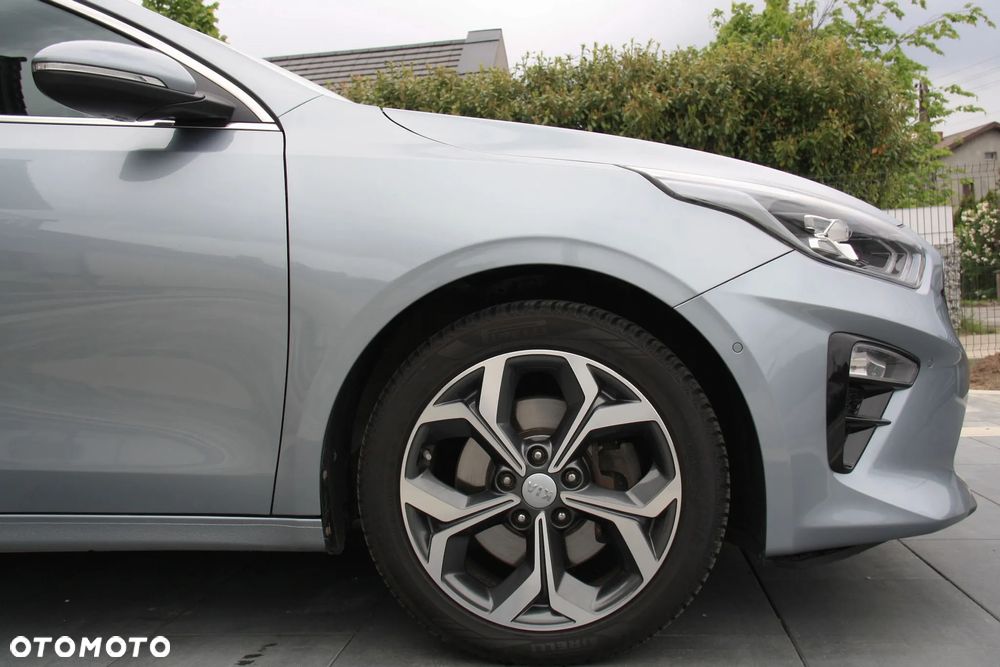 Kia Ceed 1.4 T-GDI OPF Platinum Edition - 10