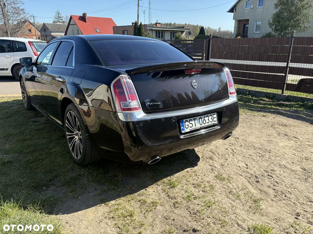 Lancia Thema 3.6 Executive - 18