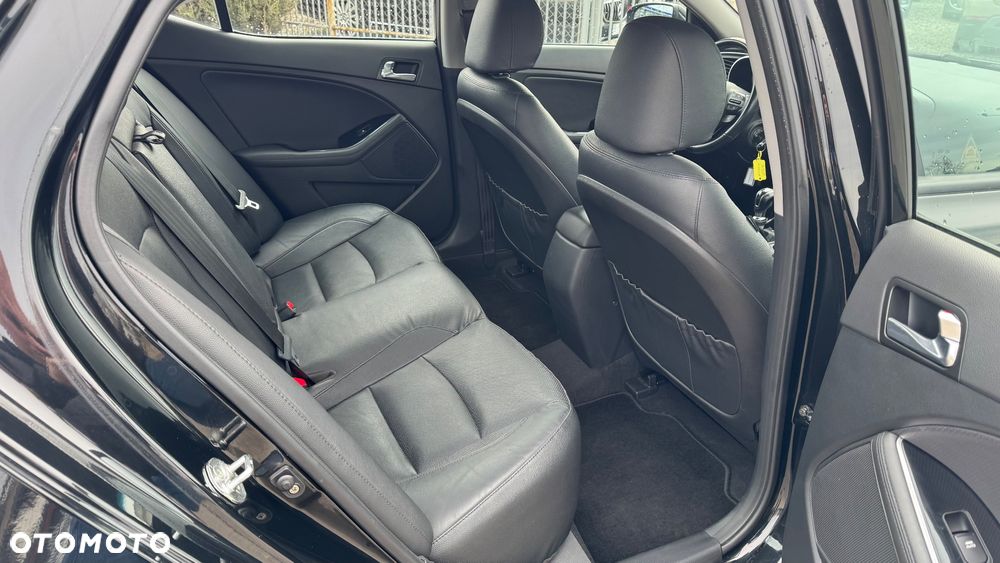 Kia Optima 2.0 CVVL Spirit - 28