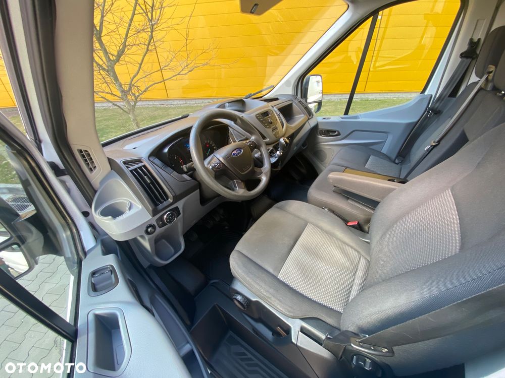 Ford Transit - 7