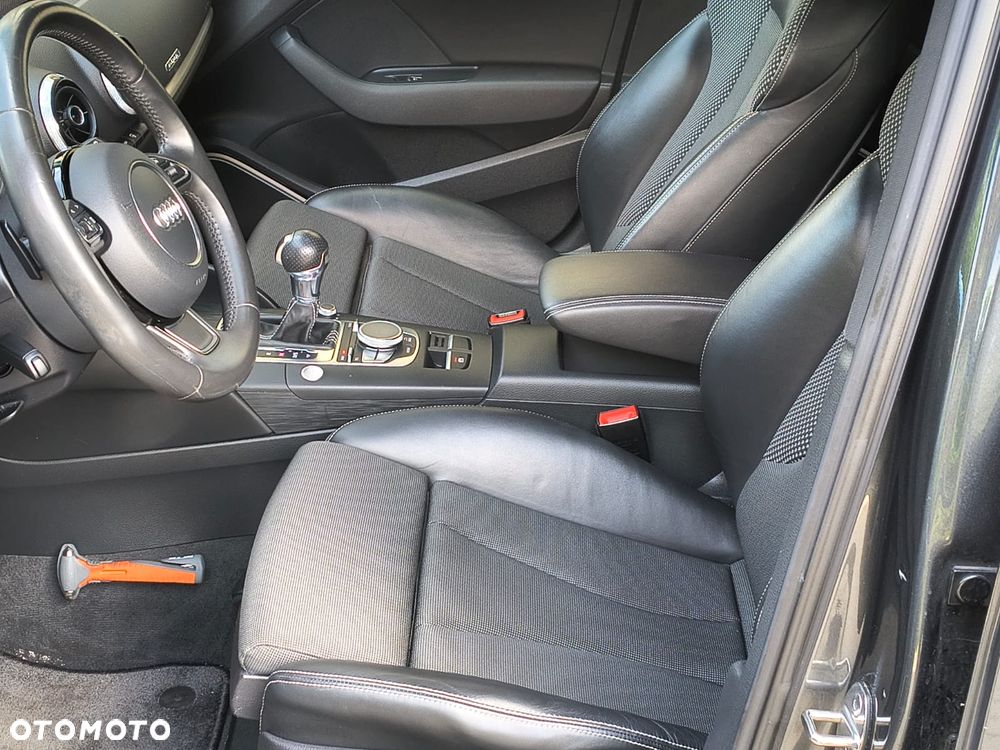 Audi A3 Sportback 1.4 TFSI e-tron S line Sportpaket - 13