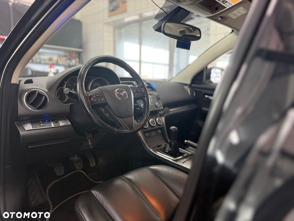 Mazda 6 2.2 CD Exclusive + - 15