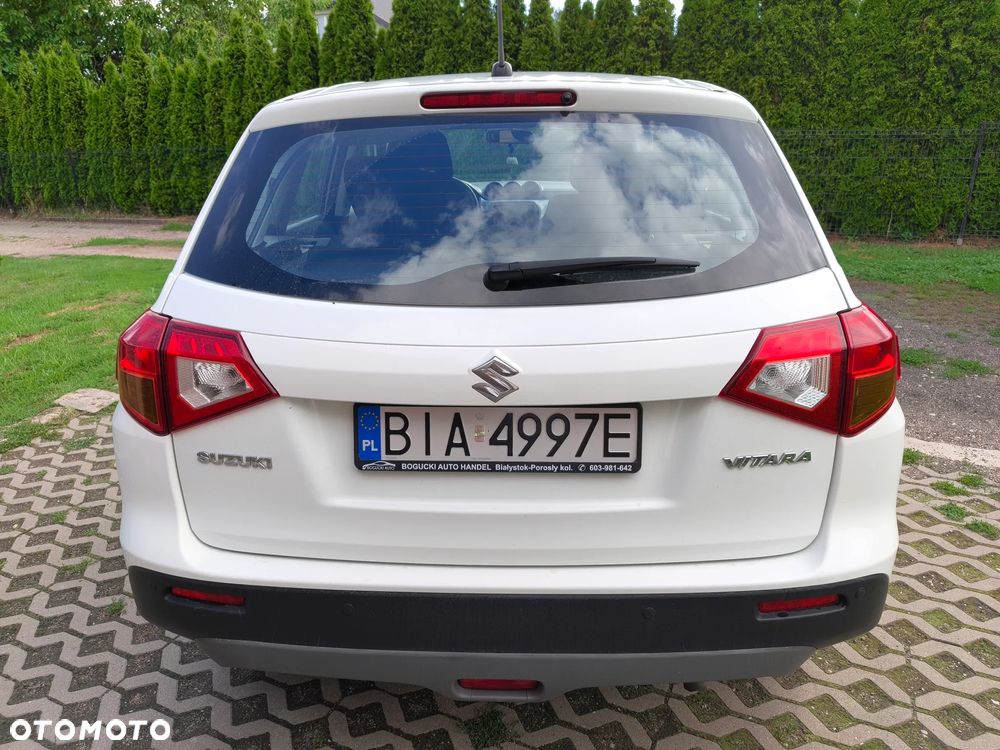 Suzuki Vitara 1.6 Comfort 2WD - 6