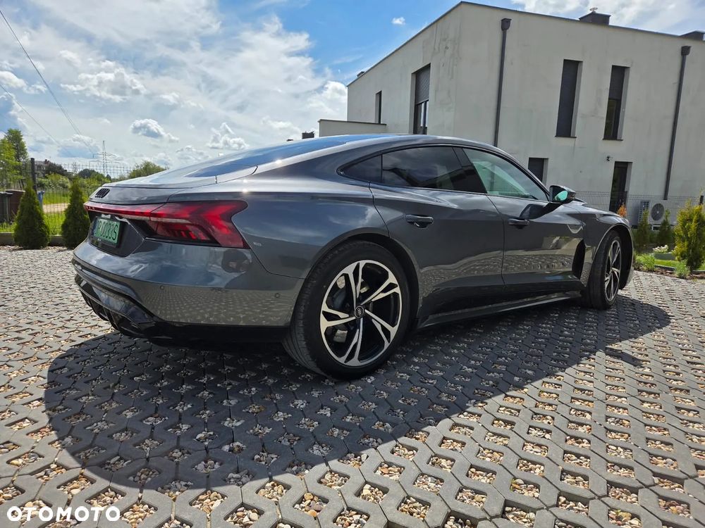 Audi e-tron GT - 6