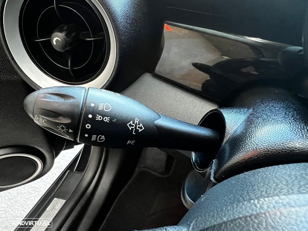 MINI Clubman Cooper SD - 23