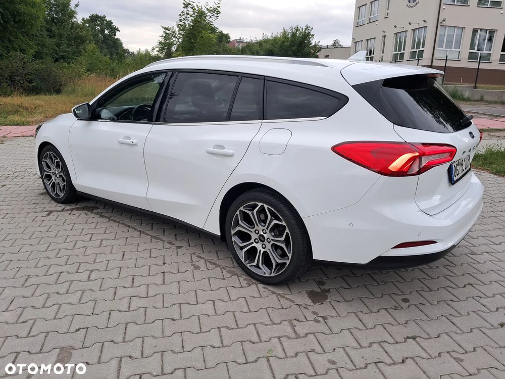 Ford Focus 2.0 EcoBlue Titanium Business - 34