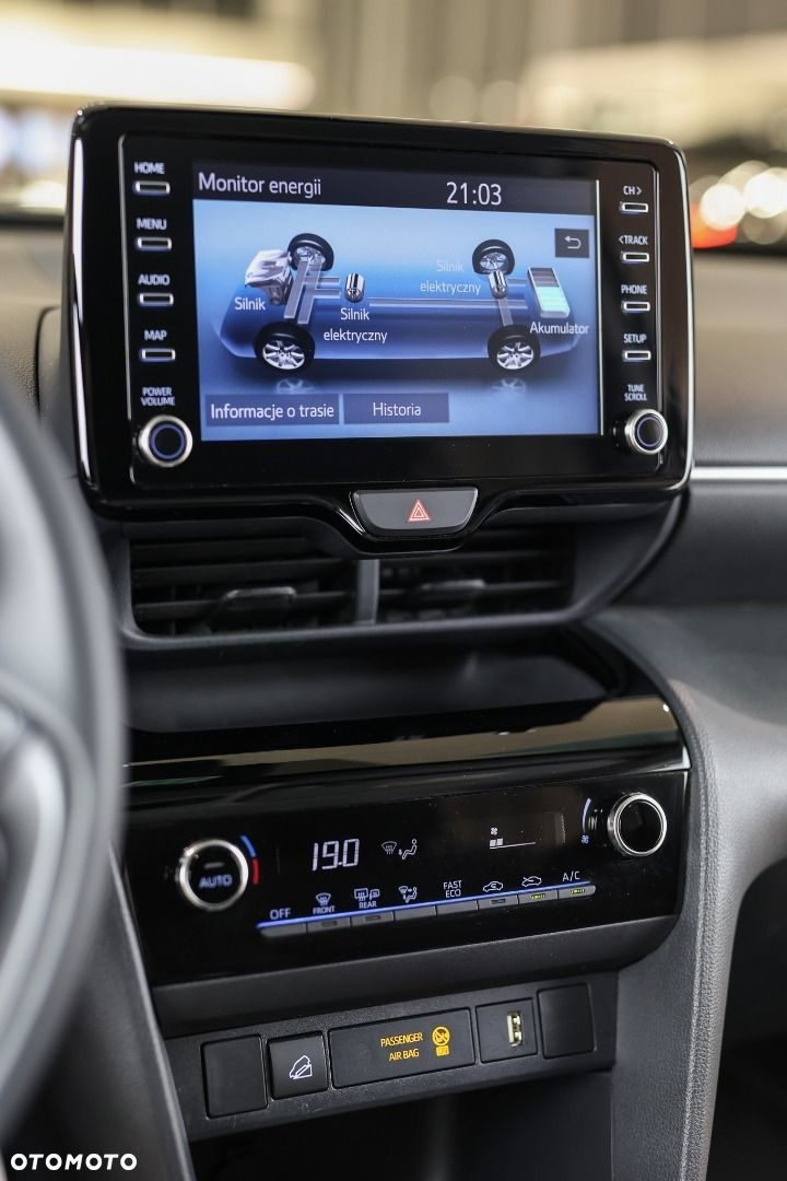 Toyota Yaris Cross - 10