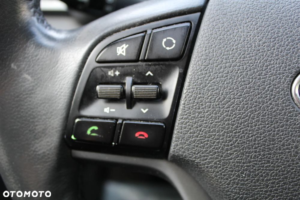 Hyundai Tucson 2.0 CRDI 2WD Style - 23