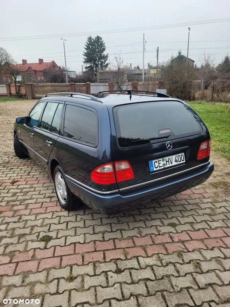 Mercedes-Benz Klasa E 430 T Elegance - 5