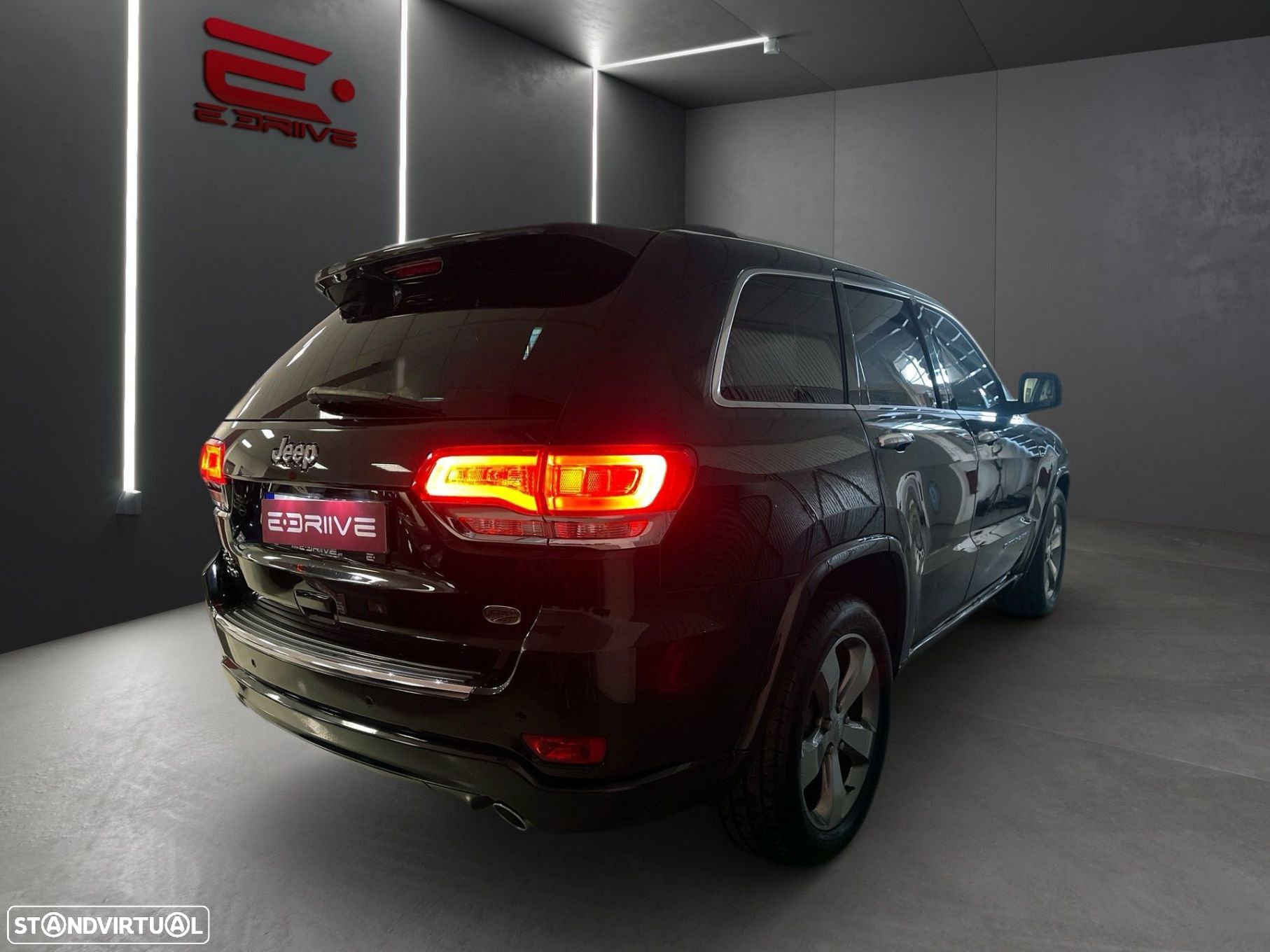 Jeep Grand Cherokee 3.0 CRD V6 Overland - 3