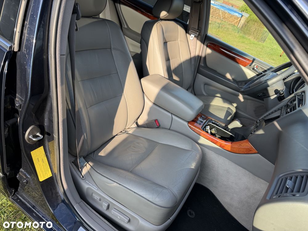 Lexus GS - 8