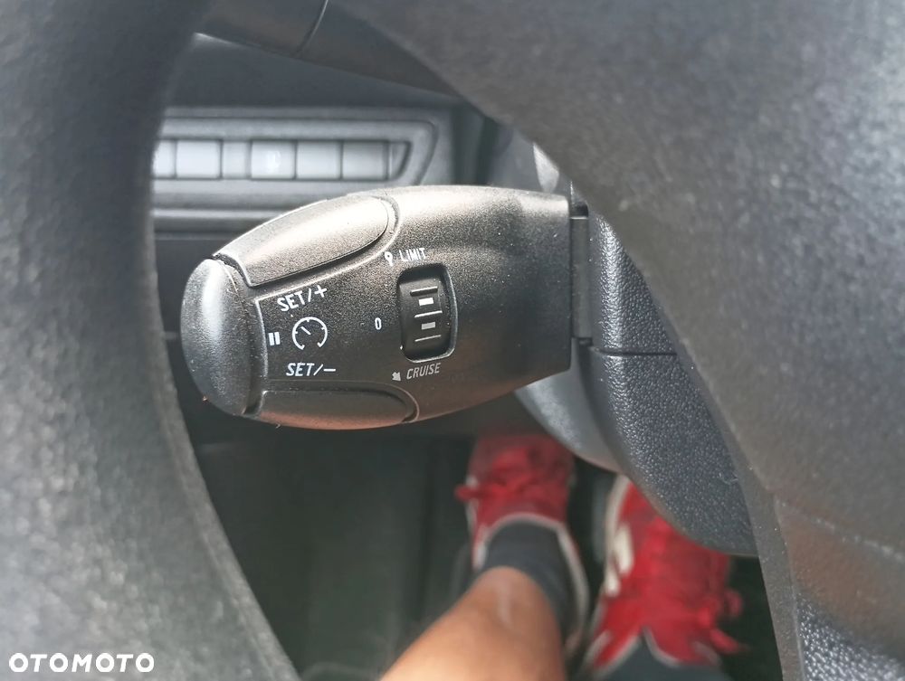 Peugeot 208 68 VTI Access - 39