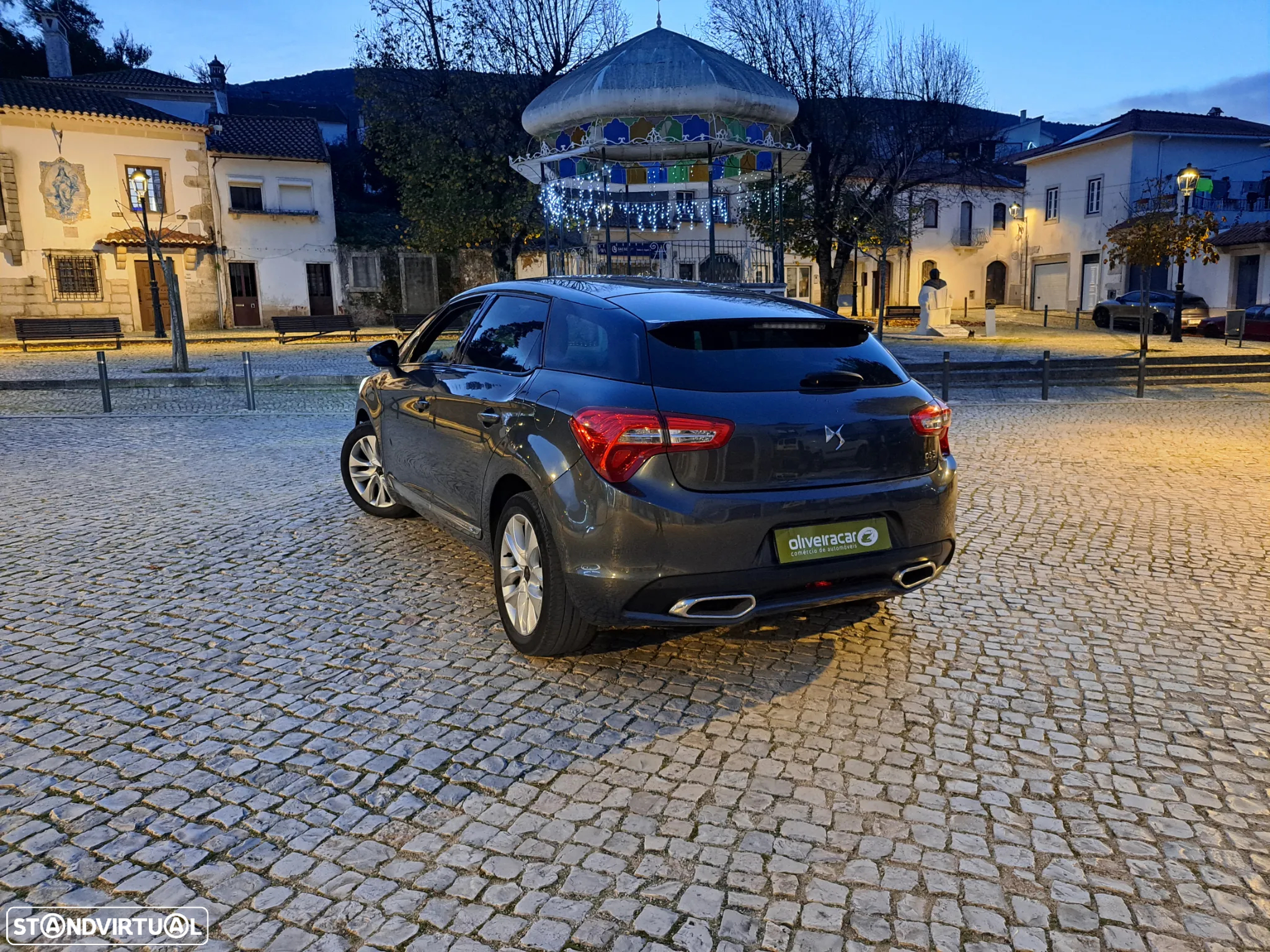 DS DS5 ver-1-6-bluehdi-so-chic - 29