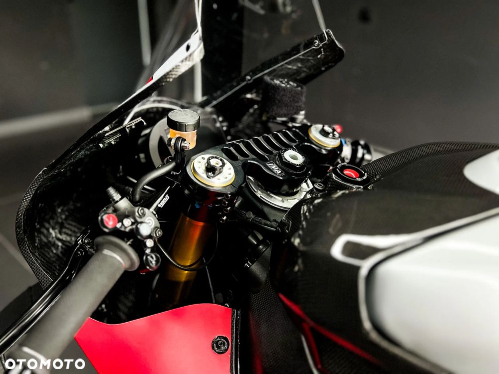 Ducati Panigale V4R - 22