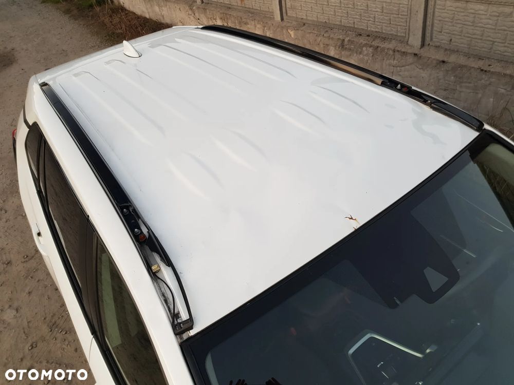 Toyota RAV4 - 12