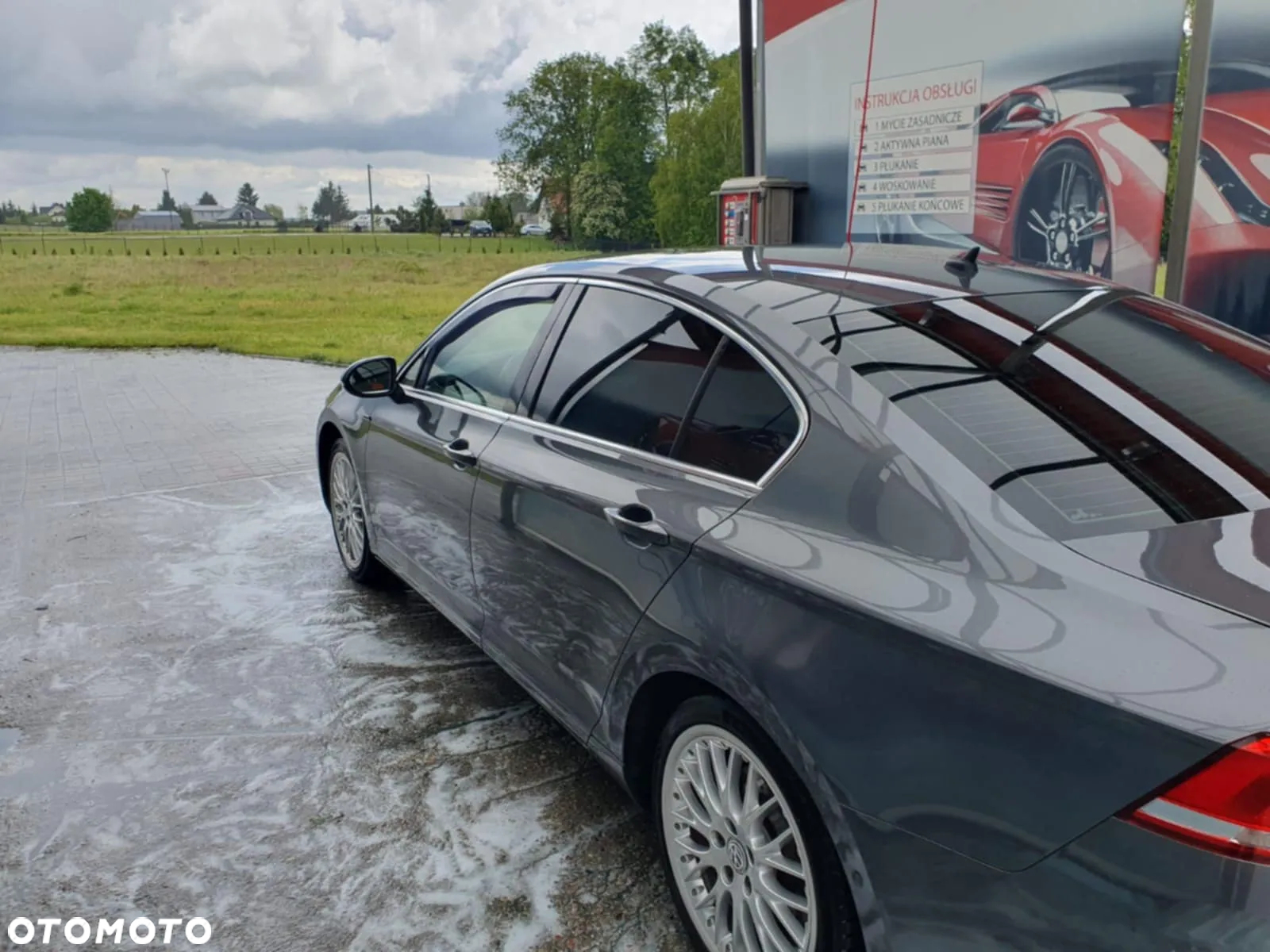 Volkswagen Passat 2.0 TDI BMT Comfortline - 3