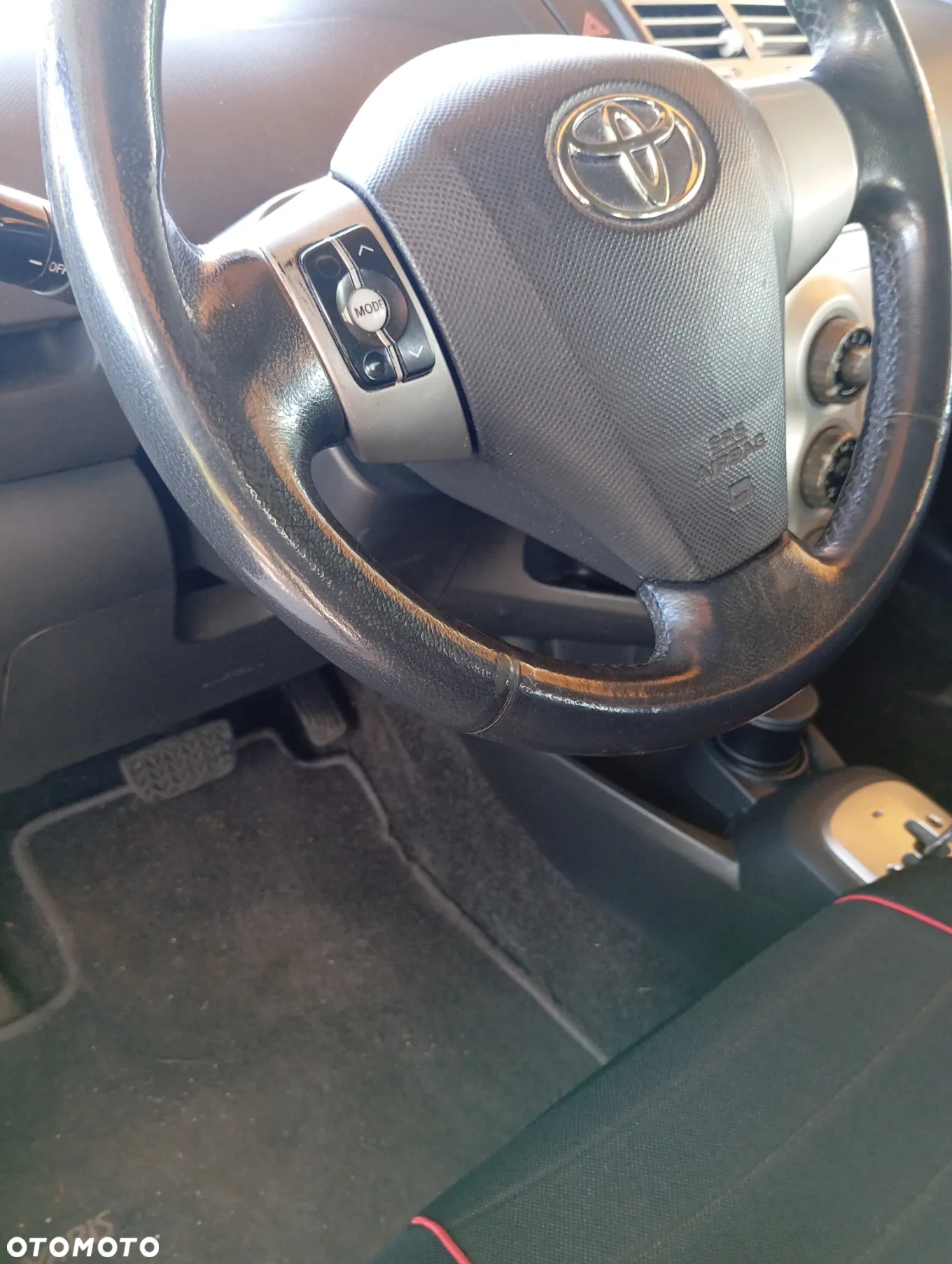 Toyota Yaris 1.3 Luna - 10