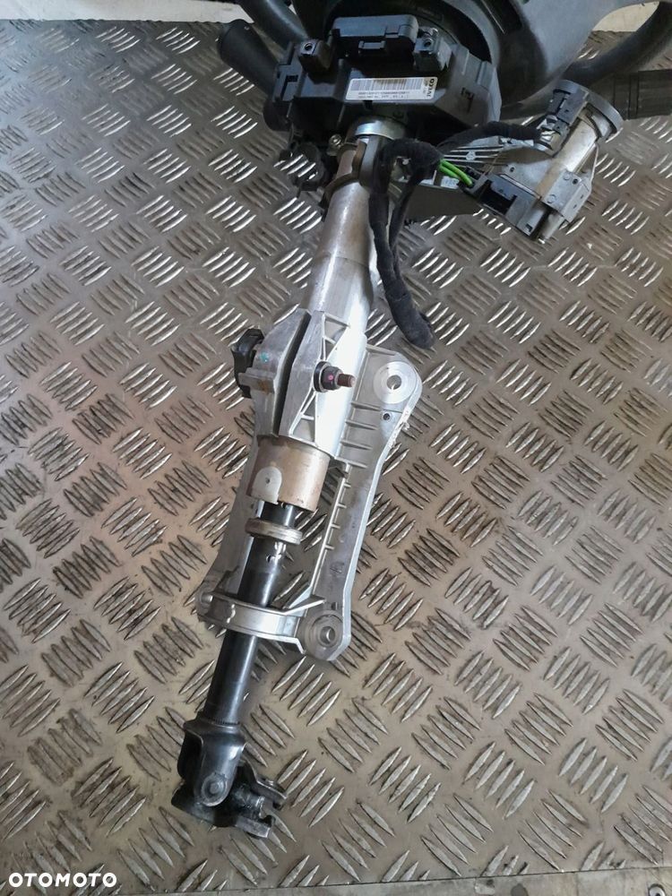 STACYJKA PRZEŁĄCZNIKI SZTYCA KOLUMNA IVECO DAILY III - 5