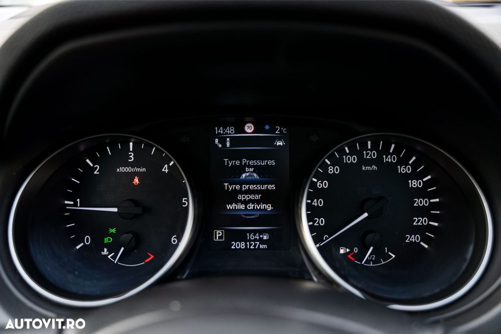 Nissan Qashqai 1.6 DCI Xtronic N-Connecta - 30