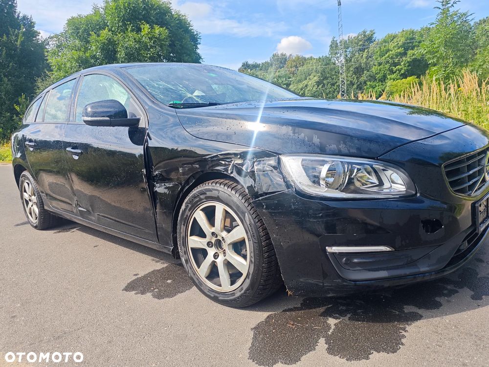 Volvo V60 D3 Drive-E Kinetic - 12