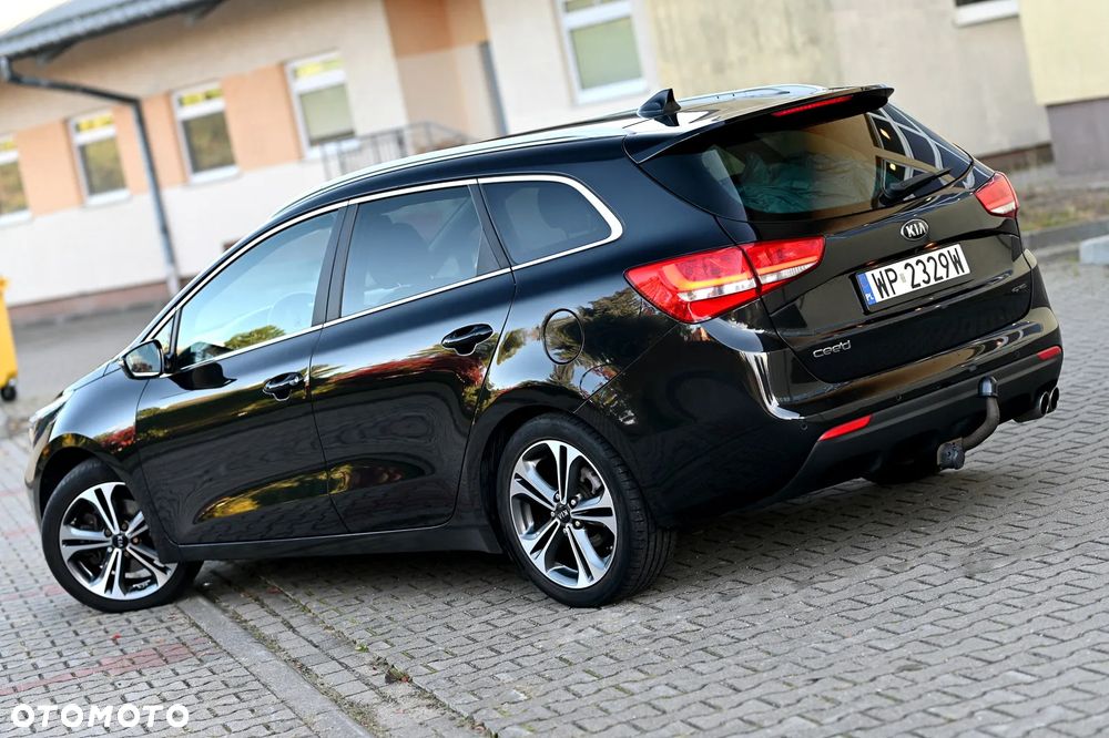 Kia Ceed 1.6 CRDi SCR GT-Line - 16