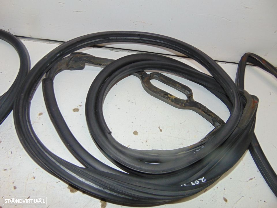 Mercedes w201 ou 190 borrachas das portas - 3