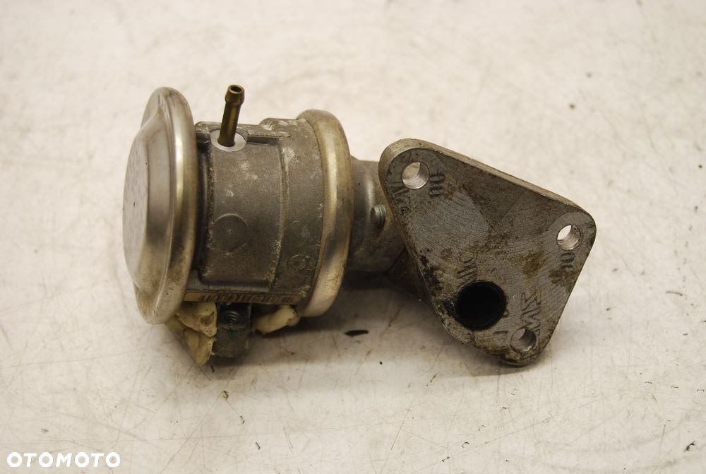 ZAWÓR EGR 078131101N AUDI A4 B6 2.4 V6 BDV A6 C5 - 3