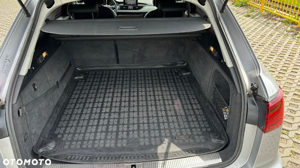 Audi A6 Avant 2.0 TDI Ultra S tronic - 13