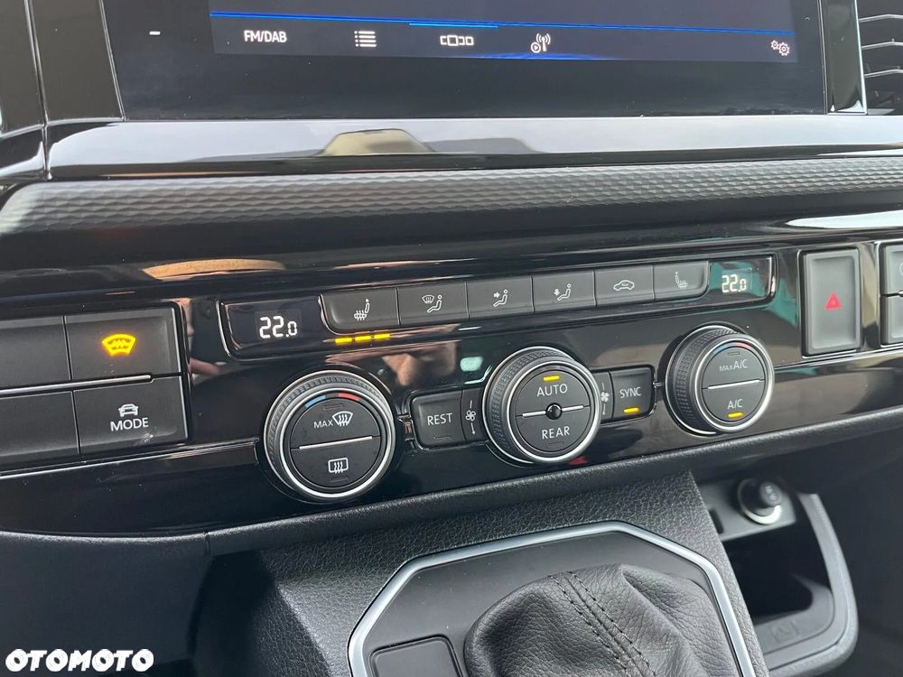 Volkswagen Multivan 2.0 TDI L1 Highline DSG - 11