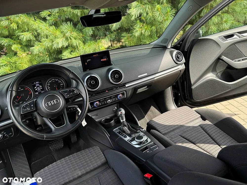 Audi A3 Sportback 30 TDI S tronic sport - 33