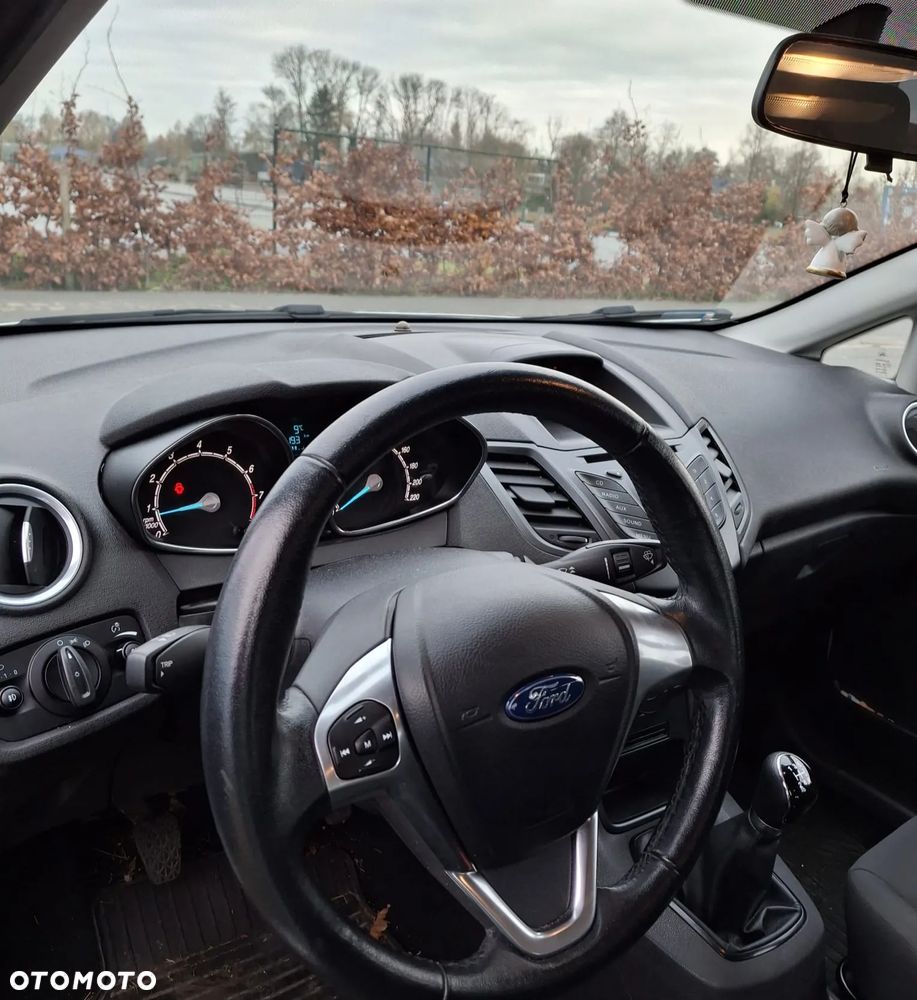 Ford Fiesta 1.25 Gold X - 13