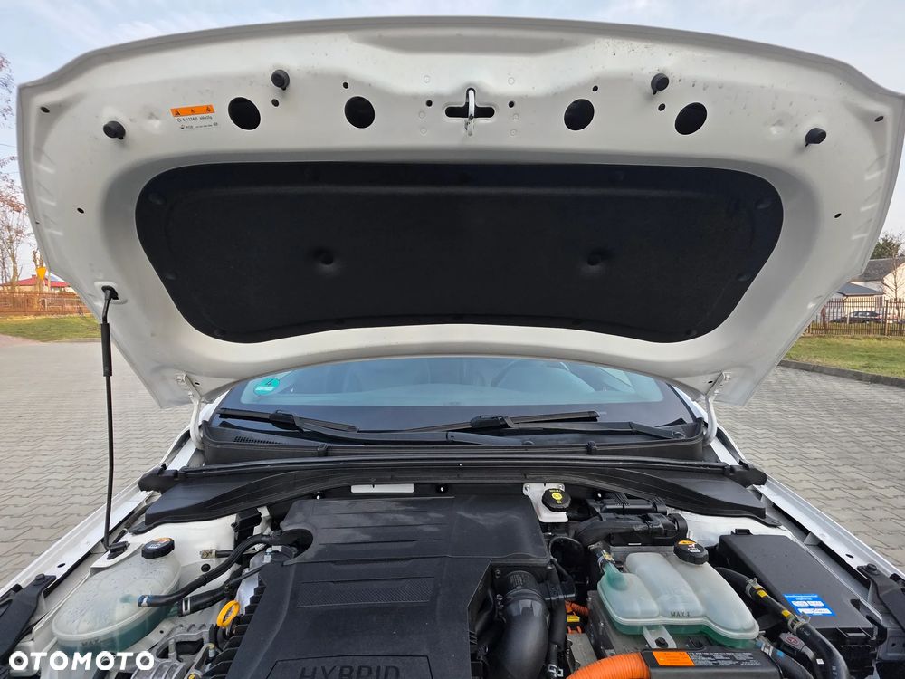 Hyundai IONIQ Plug-in hybrid Premium - 36