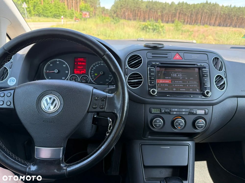 Volkswagen Golf Plus 1.9 TDI DSG United - 22