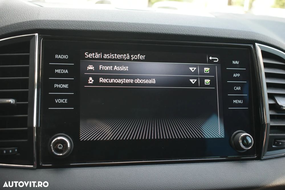 SKODA Karoq 2023 — imagine 18