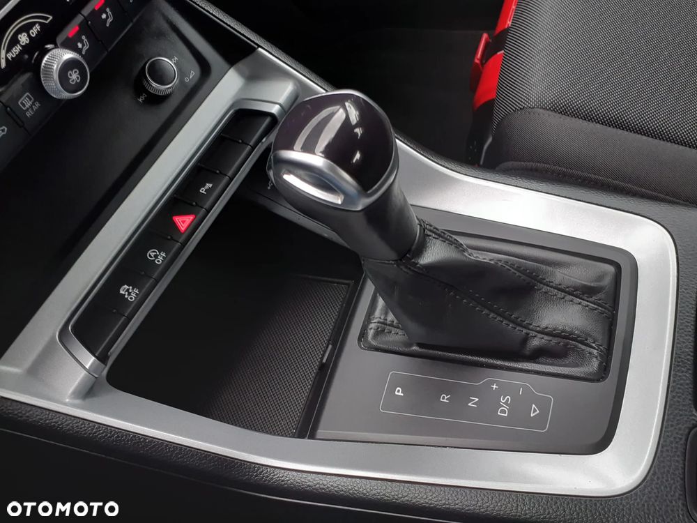Audi Q3 35 TFSI Advanced S tronic - 17