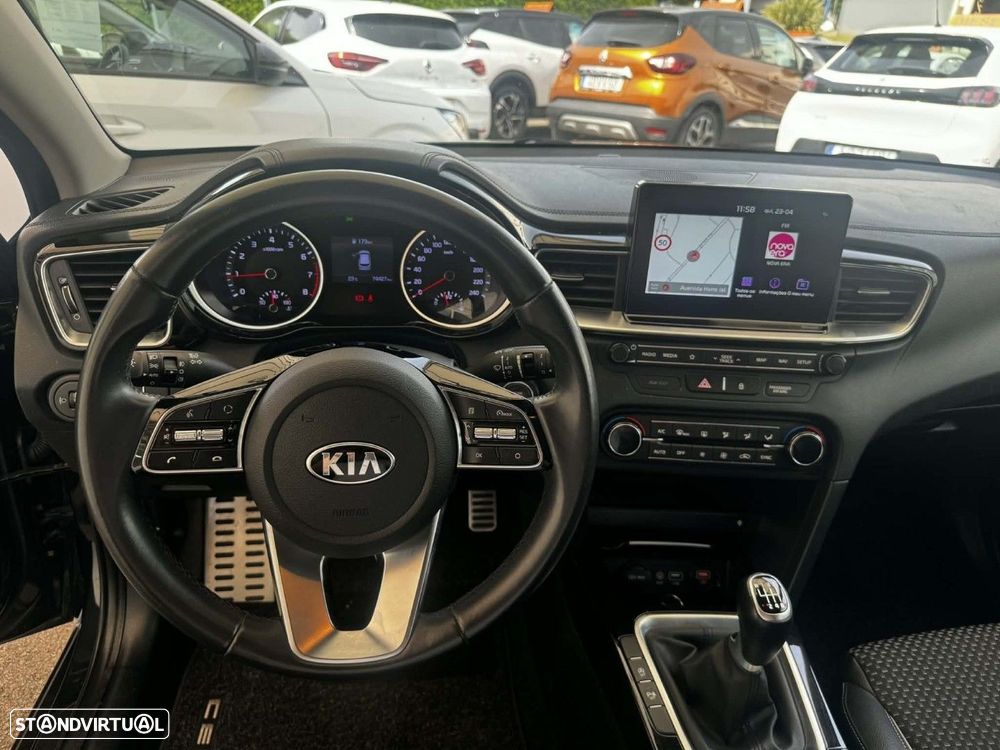 Kia Ceed SW 1.0 T-GDI Sport - 11