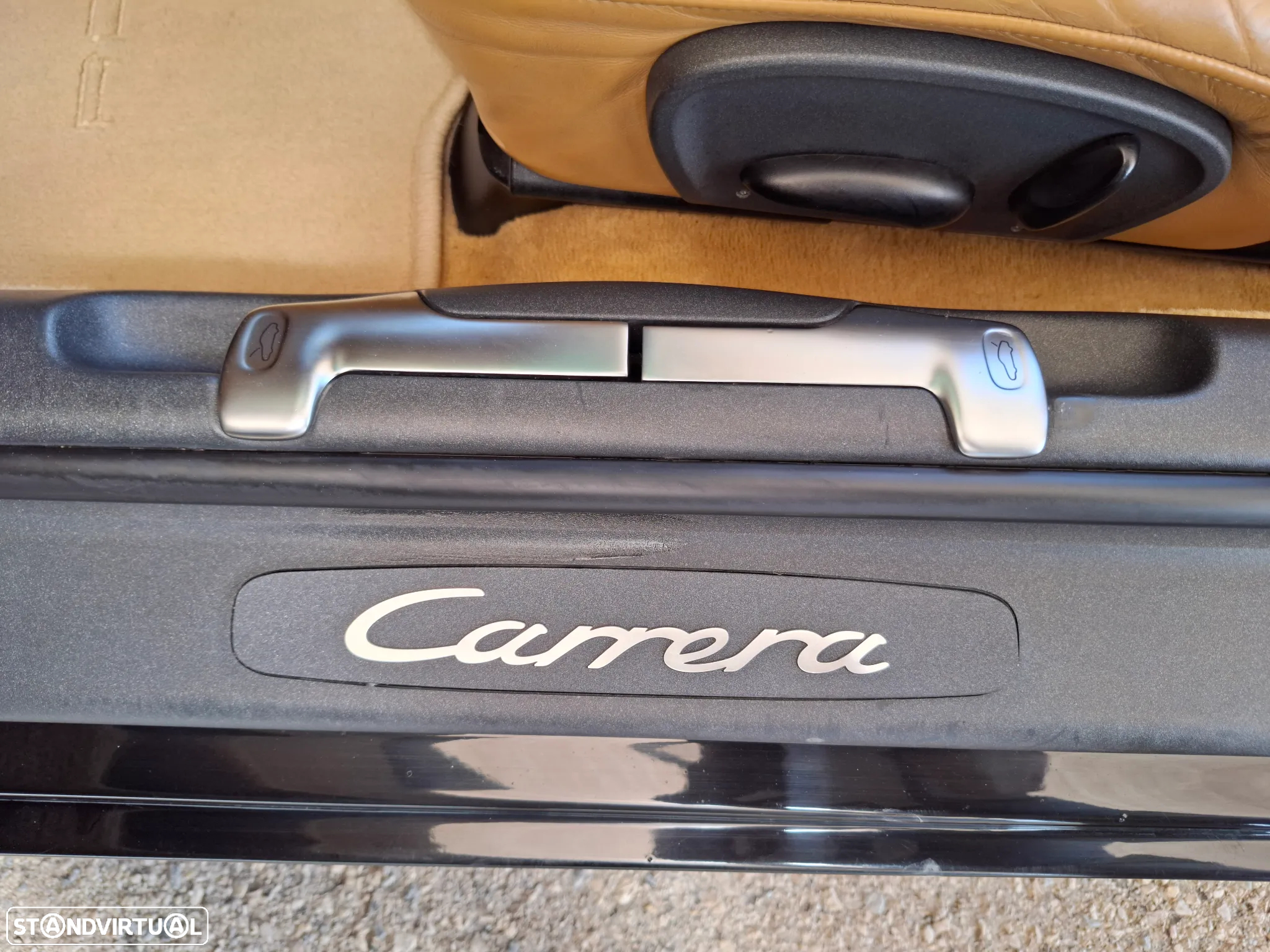 Porsche 911 (996) Carrera Cabrio - 33