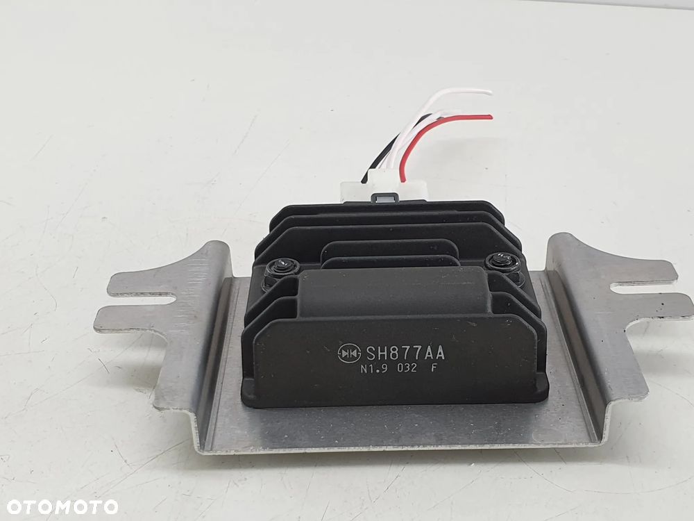 REGULATOR NAPIECIA  YAMAHA XSR 125 MT - 4