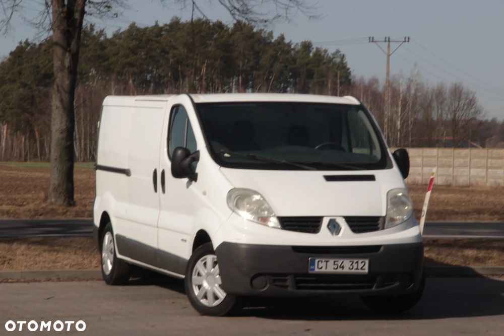 Renault Trafic LONG - 13