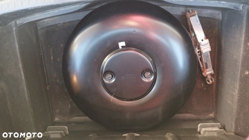 Honda Civic 1.8 Executive NAVI - 28