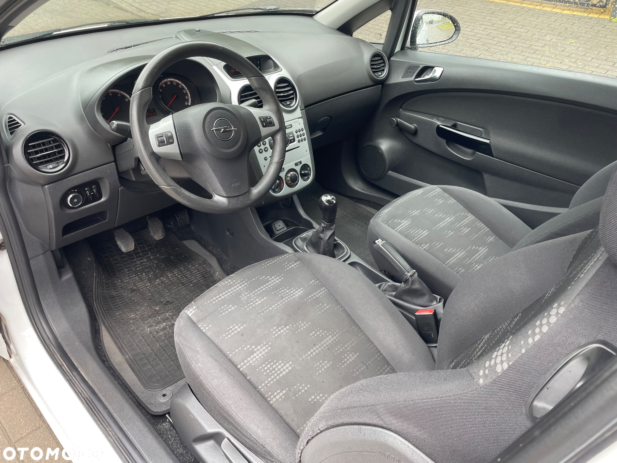 Opel Corsa 1.2 16V (ecoFLEX) Color Edition - 11