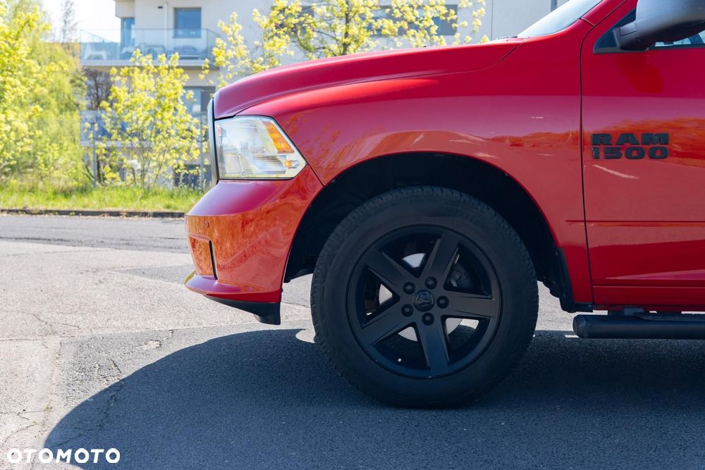 Dodge RAM 5.7 4x4 - 37