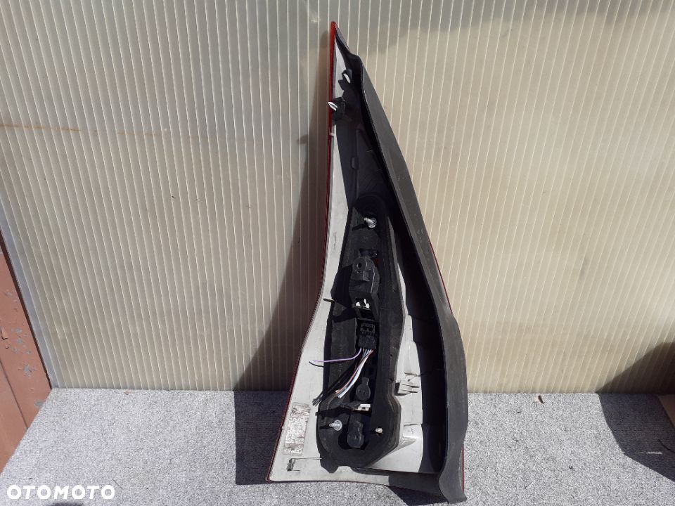 LAMPA TYŁ TYLNA PRAWA RENAULT MEGANE II KOMBI LIFT - 4