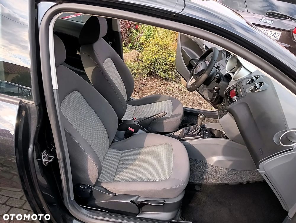 Seat Ibiza SC 1.4 16V Style - 17