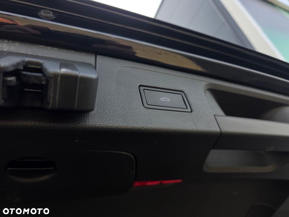 Volkswagen Passat Variant 2.0 TDI EVO Business DSG - 19