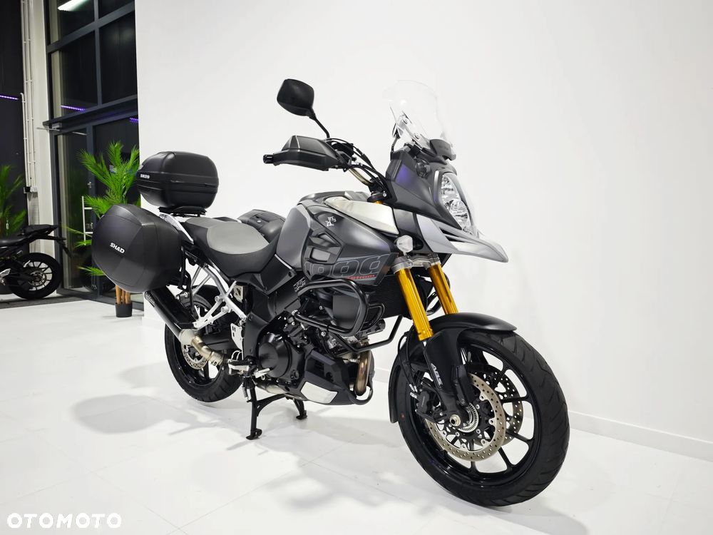 Suzuki V-STROM - 2