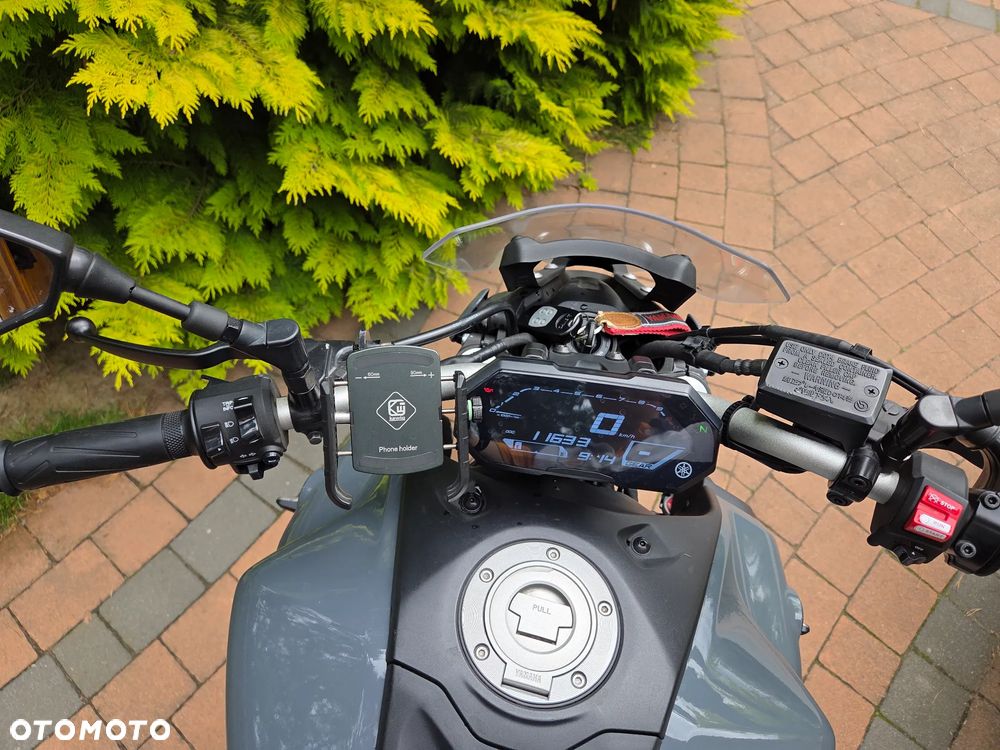 Yamaha MT - 7