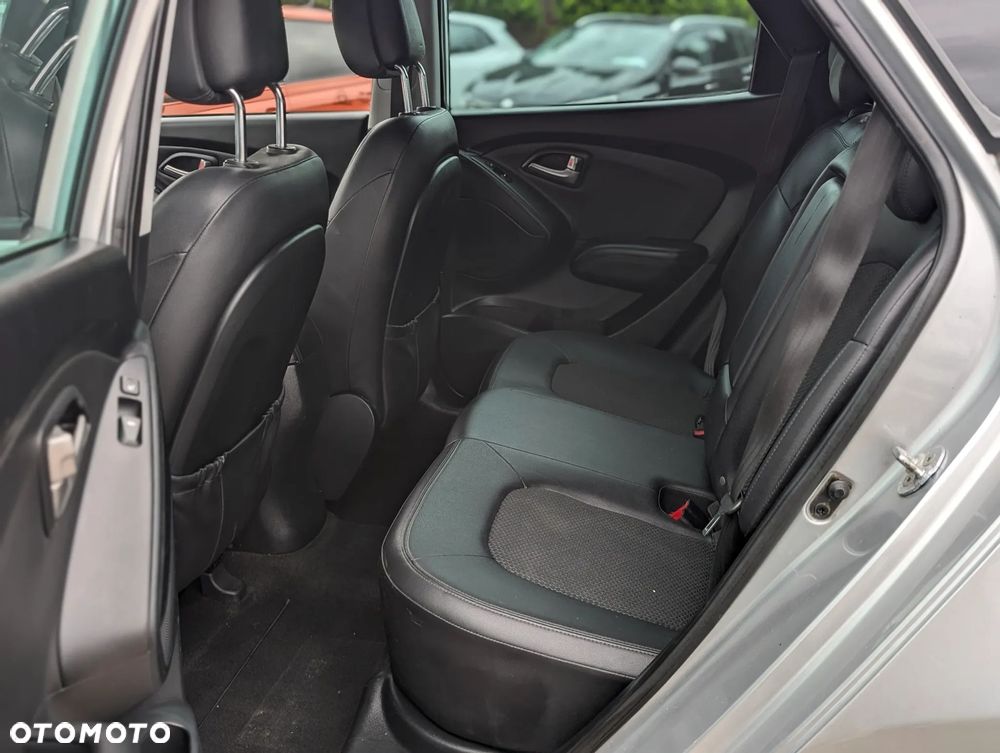 Hyundai ix35 2.0 CRDi 4WD Style - 9